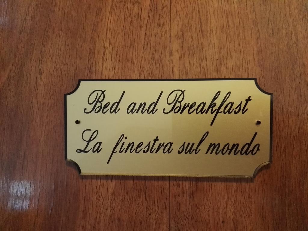 La Finestra Sul Mondo B&B Róma Kültér fotó